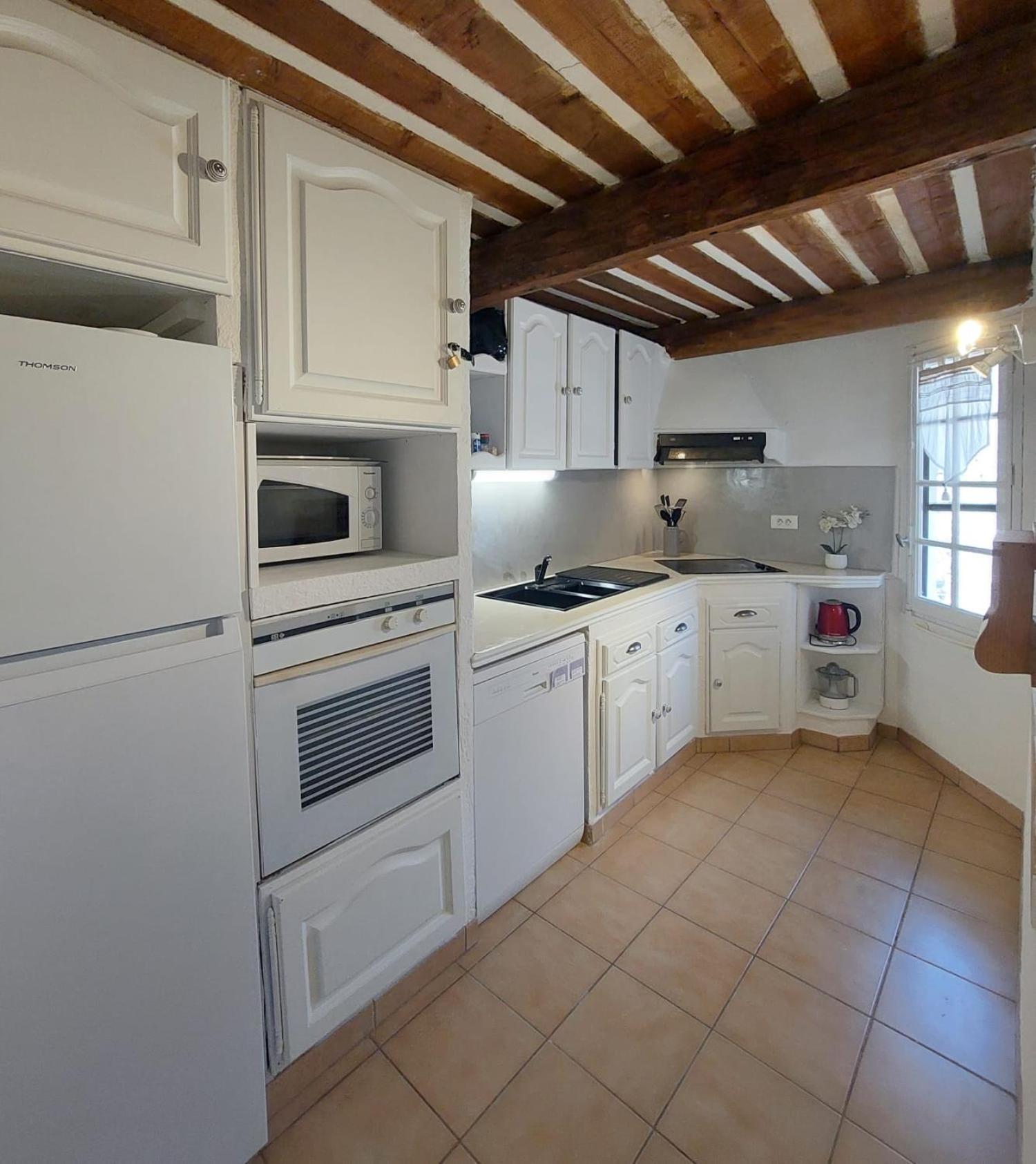 superbe appartement en résidence avec piscine dans le Luberon au pied du colorado provencal Rustrel Esterno foto